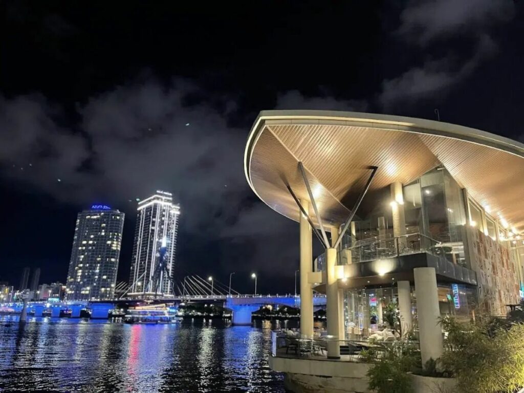 tu-cafe-memory-lounge-co-the-xem-phao-hoa-da-nang

