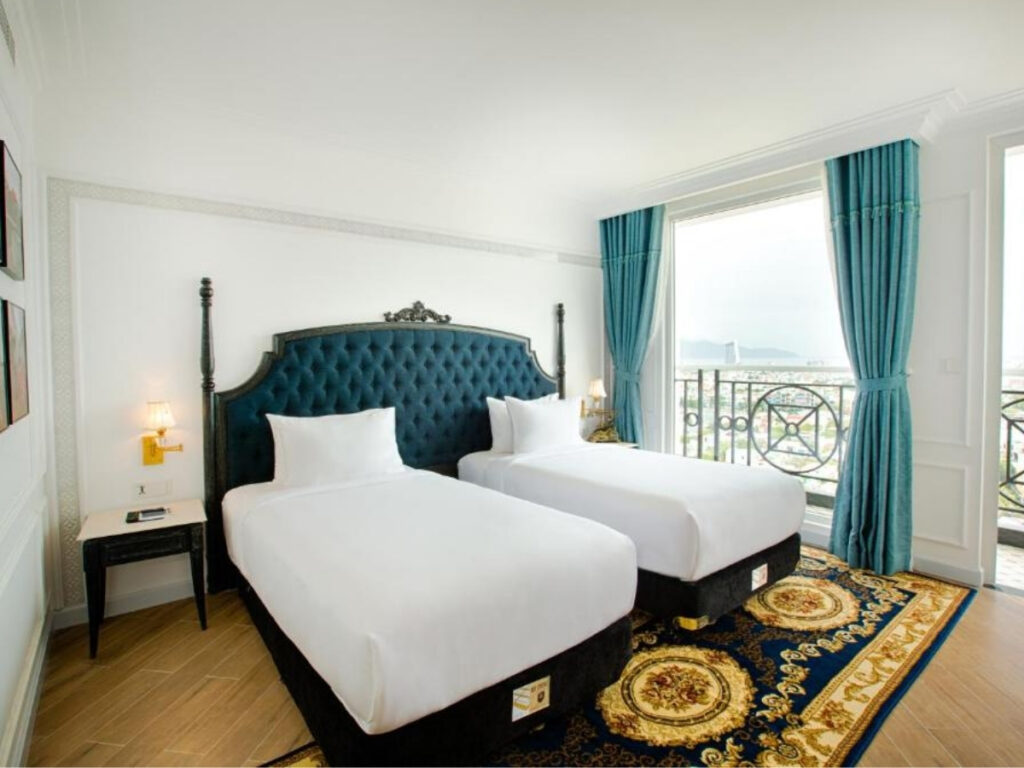 fivitel-danang-hotel-khach-san-gan-cac-diem-tham-quan-trung-tam

