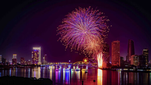 Tất tần tật về đêm khai mạc pháo hoa Đà Nẵng DIFF 2025