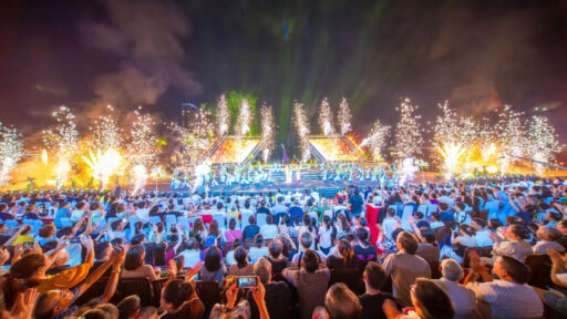 Sân khấu “khủng” của Lễ hội pháo hoa quốc tế Đà Nẵng hoàn thiện những bước cuối cùng