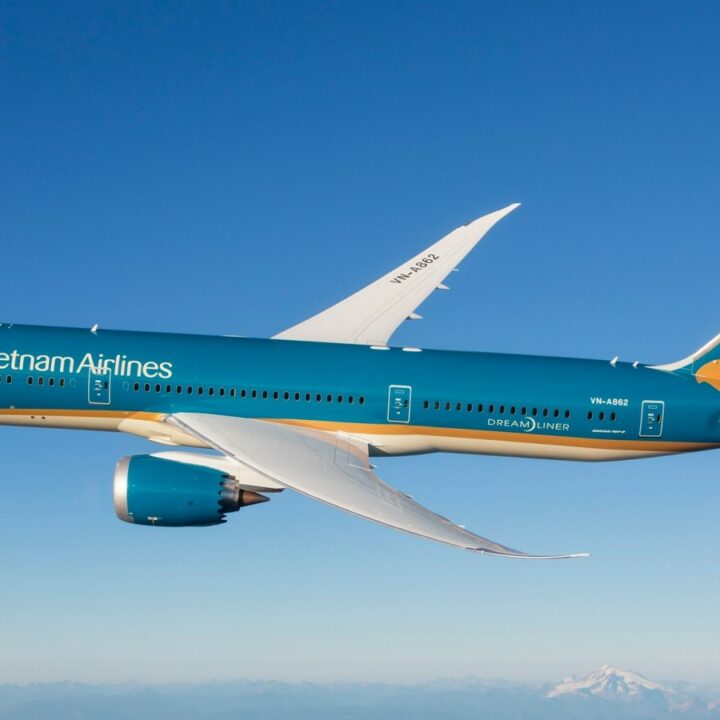 Vietnam Airlines – 30 năm cùng non sông cất cánh