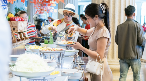 Ba Na Hills buffet experience: Top restaurants and updated offers